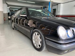 Mercedes-Benz E 200 2000 ELEGANCE!-thumb-8