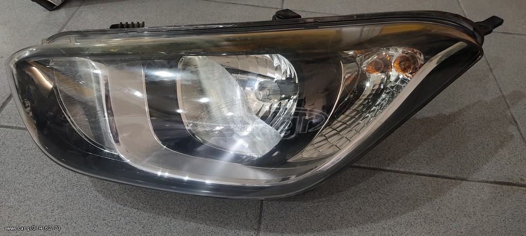 ΕΜΠΡΟΣΘΙΟ ΑΡΙΣΤΕΡΟ ΦΑΝΑΡΙ HYUNDAI I20 2014