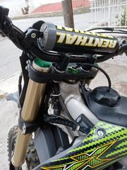 Kawasaki KX 450F 2019-thumb-11