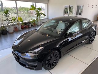Tesla Model 3 2021 PERFOMANCE -thumb-8