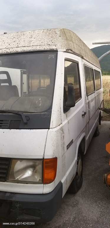 Mercedes-Benz MB 100 1999