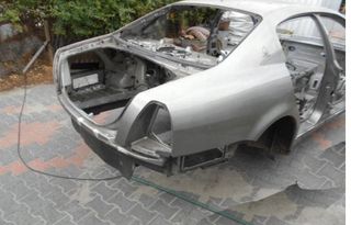 Maserati Quattroporte τροπετο πισω 