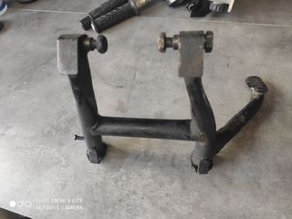 ΔΙΠΛΟ ΣΤΑΝΤ  ΓΙΑ KAWASAKI ZZR 600  