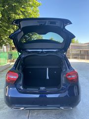 Mercedes-Benz A 180 2017-thumb-10