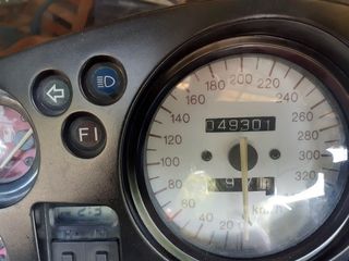 Honda CBR 1100 XX Super Blackbird 2000-thumb-4