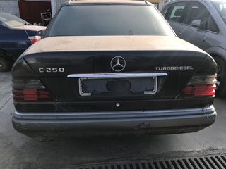 MERCEDES W124 2,5cc TURBODIESEL