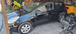 Hyundai i20 crdi ΔΙΑΘΕΣΙΜΟ ΓΙΑ ΑΝΤΑΛΑΚΤΙΚΑ -thumb-2