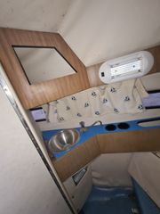 Wellcraft 1990 Cabin-thumb-3