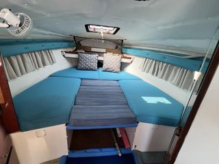 Wellcraft 1990 Cabin-thumb-12