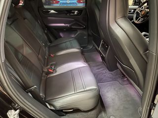 Porsche Cayenne 2019 HYBRID PLUG IN PANORAMA-thumb-41