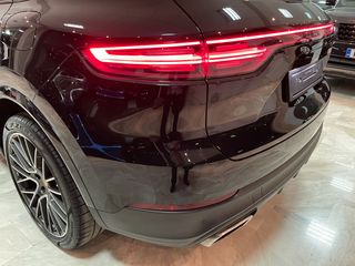 Porsche Cayenne 2019 HYBRID PLUG IN PANORAMA-thumb-15