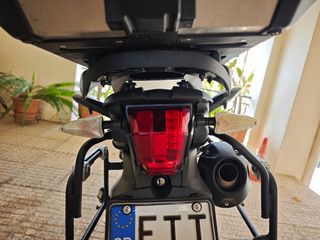 Triumph Tiger 800 2011-thumb-10