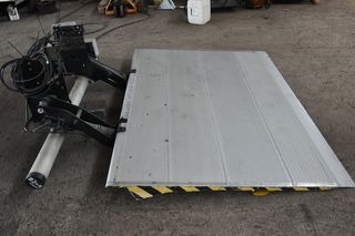 Μηχάνημα 2010 ΥΔΡΑΥΛΙΚΗ ΠΟΡΤΑCARGOLIFT 750 ΚΙΛΑ-thumb-1