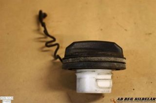 VOLVO C30+C70+S40+V50  TO BIDOTO KAPAKI TOU RESERBOUAR KAPAKI LEMOU TIM 39E TEM TEM 10  SE KENOURGIA ORIG  KOD 30742325  TEL 20
