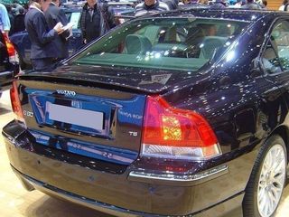 ΑΕΡΟΤΟΜΗ ΠΙΣΩ ΚΑΠΟ ΓΙΑ VOLVO S60 MK1