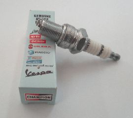 ΜΠΟΥΖΙ CHAMPION P2M (N2C) ΜΑΚΡΥΛΑΙΜΟ ΚΩΔ.438065