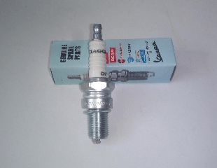 ΜΠΟΥΖΙ CHAMPION P4M (N4) ΜΑΚΡΥΛΑΙΜΟ ΚΩΔ.438072