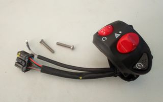 ΔΙΑΚΟΠΤΗΣ ΦΩΤΩΝ ΔΕΞΙΟΣ GILERA NEXUS 500 09΄ ΚΩΔ.641103