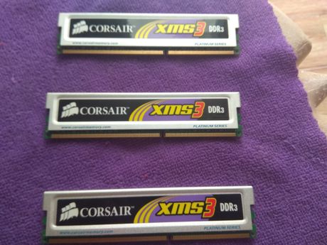 CORSAIR 6GB DDR3-1600MHz