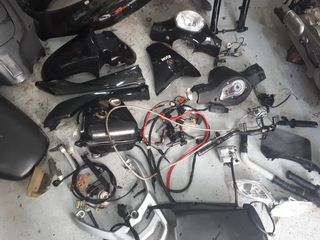 Sym Symphony 125 ΔΙΑΦΟΡΑ ΑΝΤΑΛΛΑΚΤΙΚΑ-thumb-2
