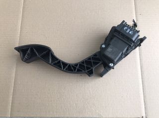 Ηλεκτρικό πετάλ γκαζιού Volvo C30 2007 - 2013, S40/V50 2004-2012 , Mazda 3 2003-2008 με κωδικό 4M519F836AK