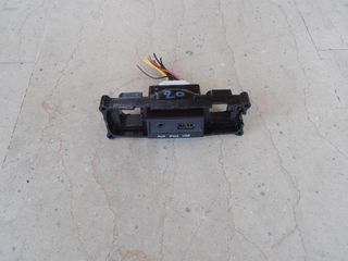 Θύρες AUX/USB Hyundai i20 2008-2012