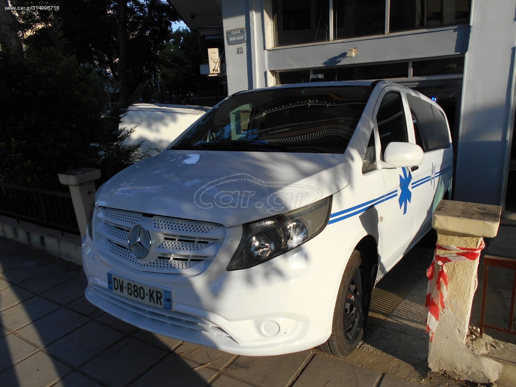 Ασθενοφόρο Mercedes-Benz 2016 vito