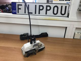 Nissan Primera P12 κλειδαριά εμπρός δεξιά