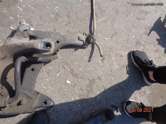 Ψαλίδι Εμπρός Δεξί για TOYOTA COROLLA VERSO (2001 - 2004) (E120) *ΔΒ* | Kiparissis - The King Of Parts