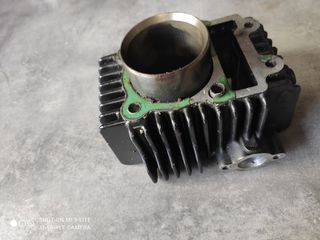 ΚΥΛΙΝΔΡΟΣ  KAWASAKI    KAZE R  115 