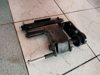 PIAGGIO LIBERTY 125/150/200 06-15 ΒΑΣΗ ΚΙΝΗΤΗΡΑ