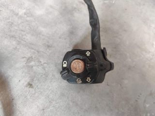 ΔΙΑΚΟΠΤΗΣ ΔΕΞΙΟΣ ΓΙΑ   YAMAHA TARGET   