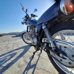 Yamaha SR 2016 SR400-thumb-25