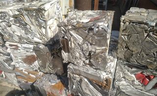 ΠΡΕΣΣΑ  ΓΙΑ ΠΑΛΙΟΣΙΔΕΡΑ  ΚΑΙ ΜΕΤΑΛΛΑ///SCRAP METAL BALLER MACHINE-thumb-4