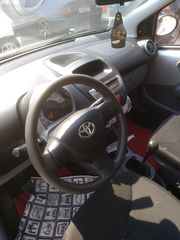 Toyota Aygo  '08-thumb-15