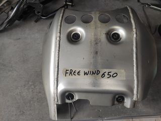 SUZUKI FREEWIND 650 ΠΟΔΙΑ 