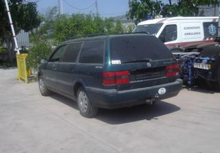 Volkswagen Passat 1995-thumb-2