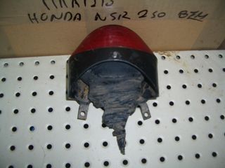 ΠΩΛΕΙΤΑΙ ΦΑΝΑΡΙ ΠΙΣΩ ΓΙΑ APRILIA RS 125-thumb-1