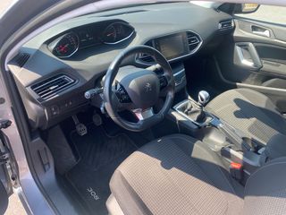 Peugeot 308 2018 1.5 BlueHDi 130 Tech Edition-thumb-7