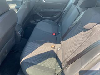 Peugeot 308 2018 1.5 BlueHDi 130 Tech Edition-thumb-11