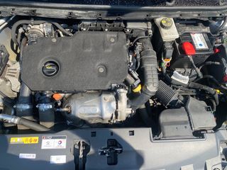 Peugeot 308 2018 1.5 BlueHDi 130 Tech Edition-thumb-17