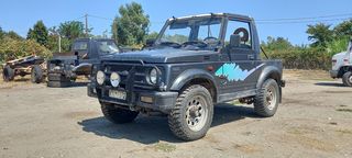 Suzuki Samurai 