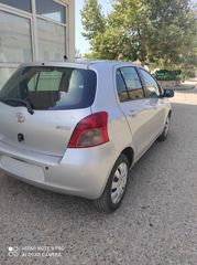 Toyota Yaris  '07-thumb-4
