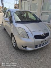 Toyota Yaris  '07-thumb-1
