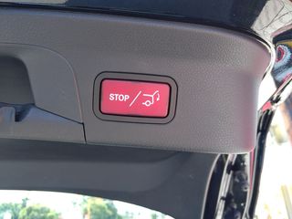 Mercedes-Benz GLC 200 2020 Coupe Hybrid 4Μatic-thumb-2