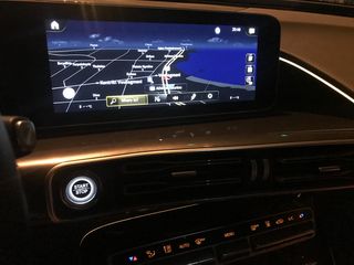 Audi e-tron 2020-thumb-15
