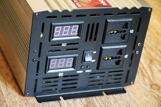 5000W peak > 12V > 220V Inverter Βαρέως τύπου  καθαρού ημιτονιου-thumb-14