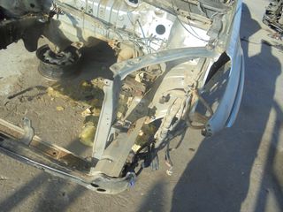 TOYOTA  RAV 4  '00'-05' -     Θόλοι [ΜΕΤΑΛΙΚΟΙ] αριστερα - φανοστατηs