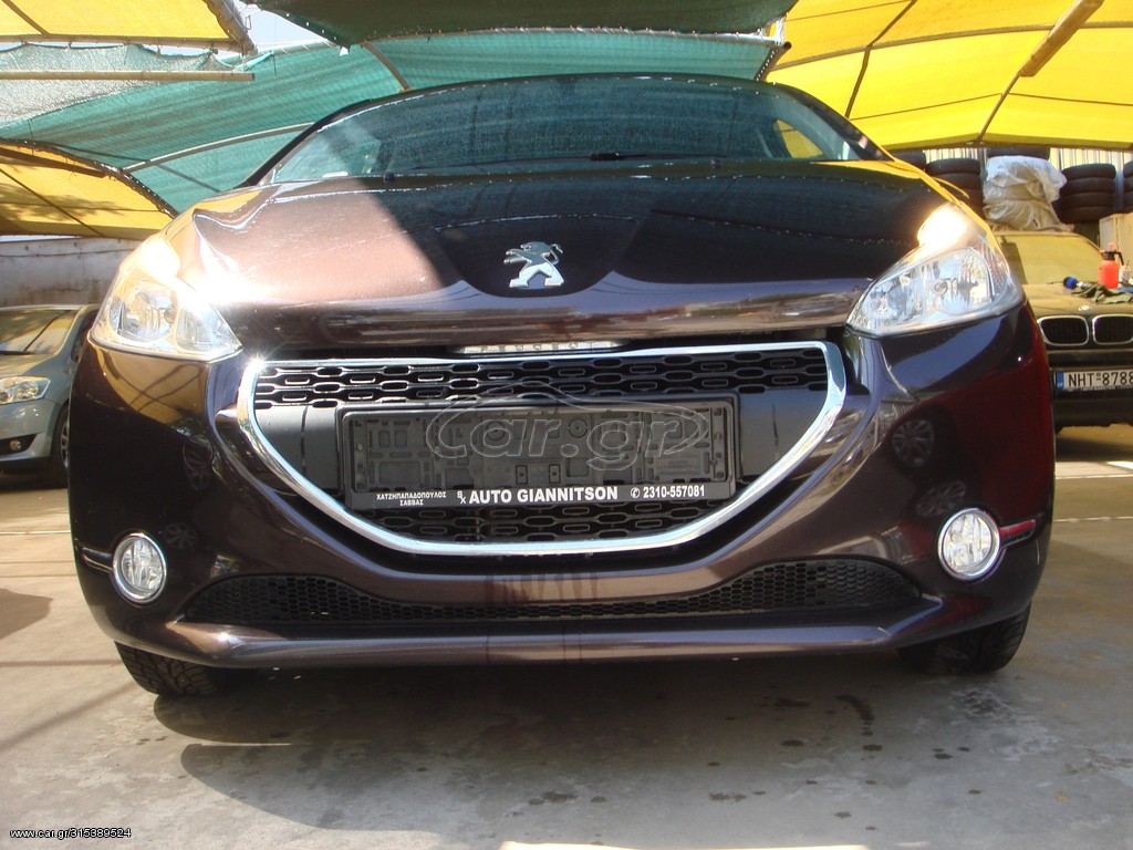 Peugeot 208 2014 1.2 PureTech 82 Allure