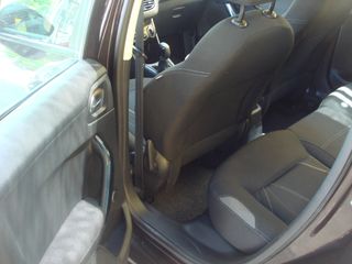 Peugeot 208 2014 1.2 PureTech 82 Allure-thumb-11